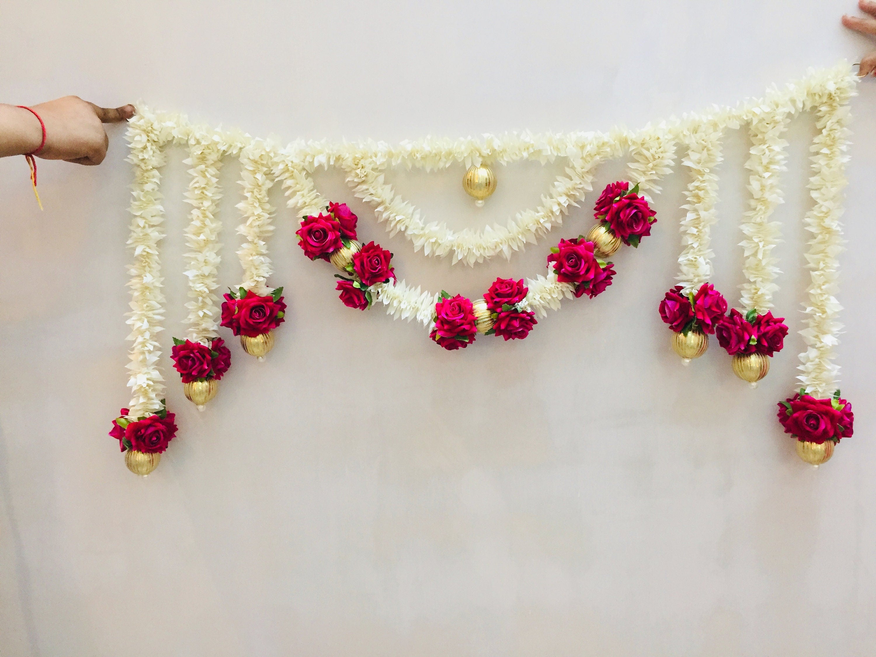 Gajra String Rose Flower Thoranam| Metal Thoranam | Bandarwal in Floral and Beads| Backdrop Wall Hanging| Decor Toran| Diwali |Door Valence
