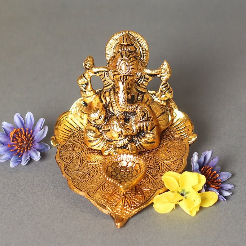 Ganesh diya|Ganesh candle holder diya| Ganesha Diya for Gift, Housewarming Return Gifts, Decorative Diya for Pooja, Indian Pooja Items