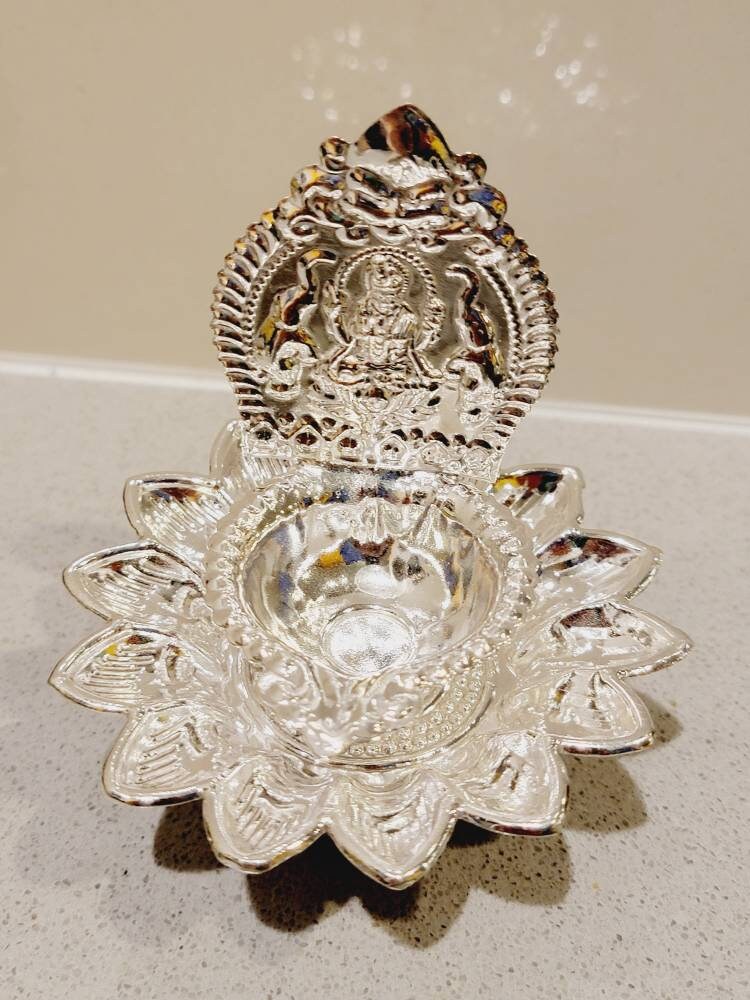 Lakshmi Ji Diya| German Silver Return Gift| Housewarming| Satyanarayan Pooja| Baby Shower|Varalakshmi|Tamboolam|Wedding Favor
