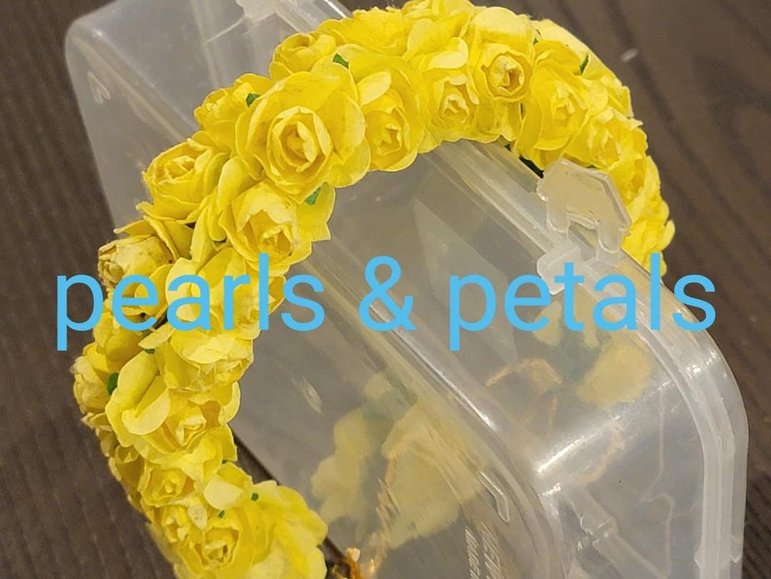 Resuable Gajra hair accessories tiara, made of foam fabric. Bharatanatyam / kuchipudi dance / weddings/ events/ bride / hair accessories