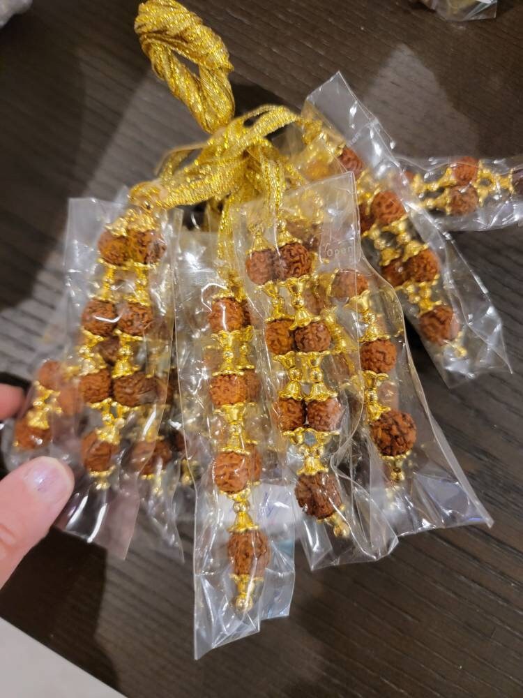 4 Inches Mini Idol Mala, Makhamali Bhagwan Haar, Artificial Indian ,pooja Garland, Diwali Puja Items, Krishna Decor, Red Flower Garlands