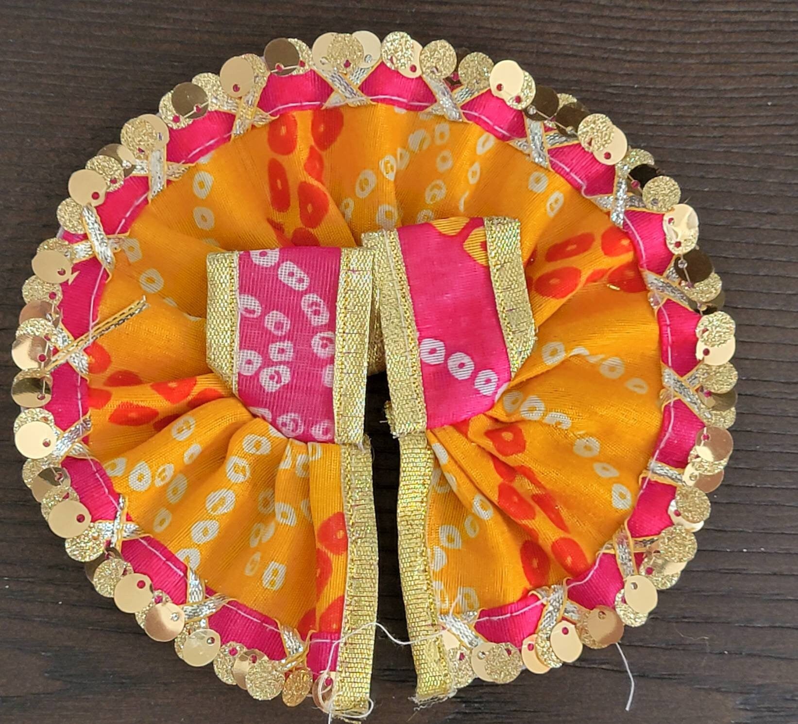 Beautiful kanhaji poshak. laddu gopal dress| Bal gopal dress,radha krishna,laddu gopal clothes,Thakurji|10 inch Diameter|Janmashtami Dress