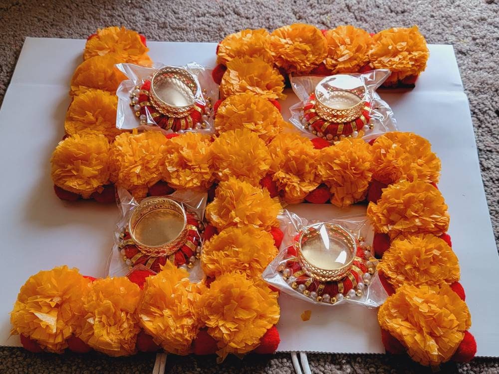 Handmade Festive Marigold Flower Swastik|Rangoli|Home, Entryway Decor, Indian Diwali Decor|New Home Gift, Floral mat|
