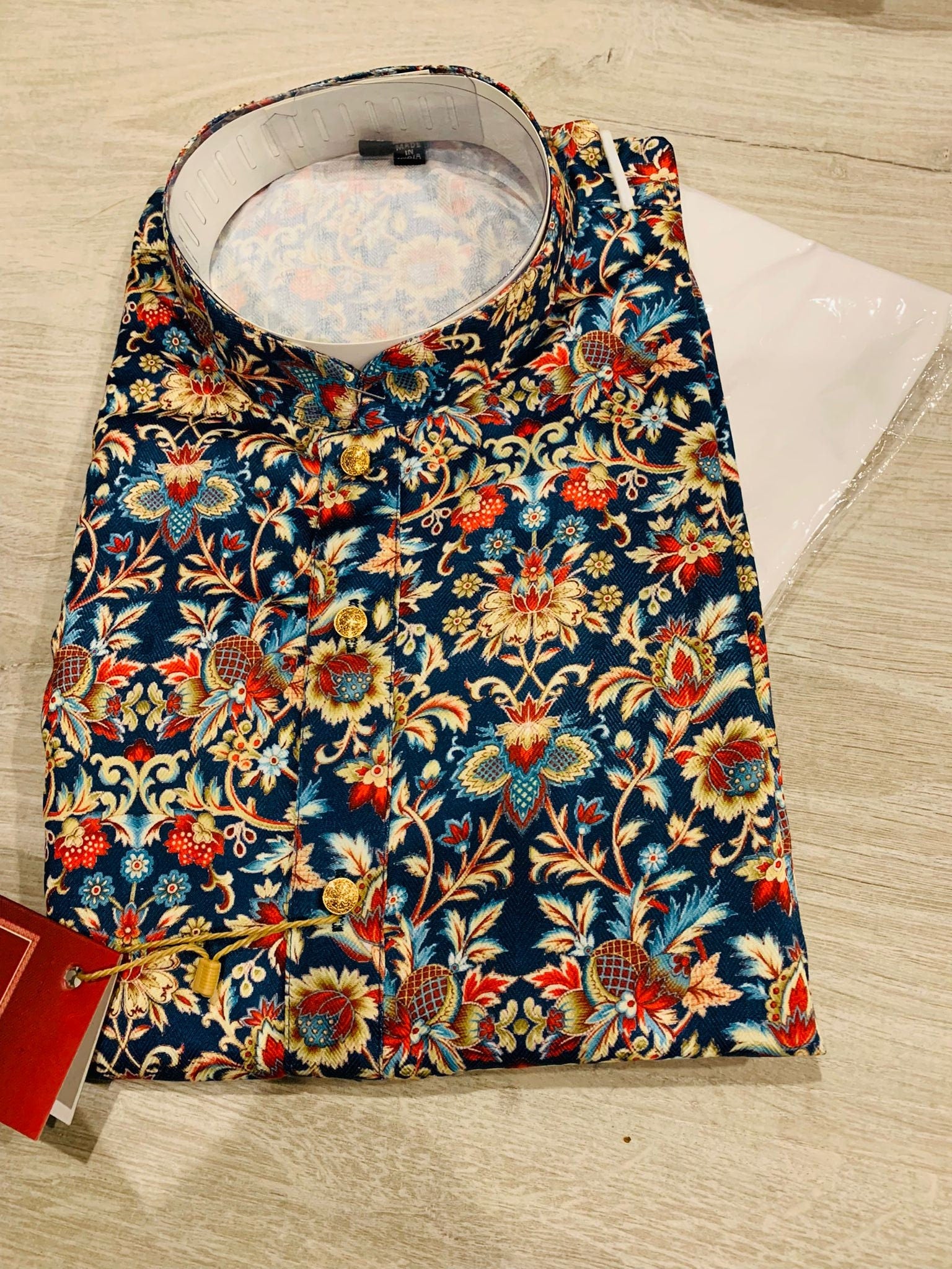 Men Ethnic Wear|Traditional Wear for Men|Man's Kurta Pyjama|Men Clothing|Indian TraditionalChikankari Kurta with Bottoms|Men's wear|digital