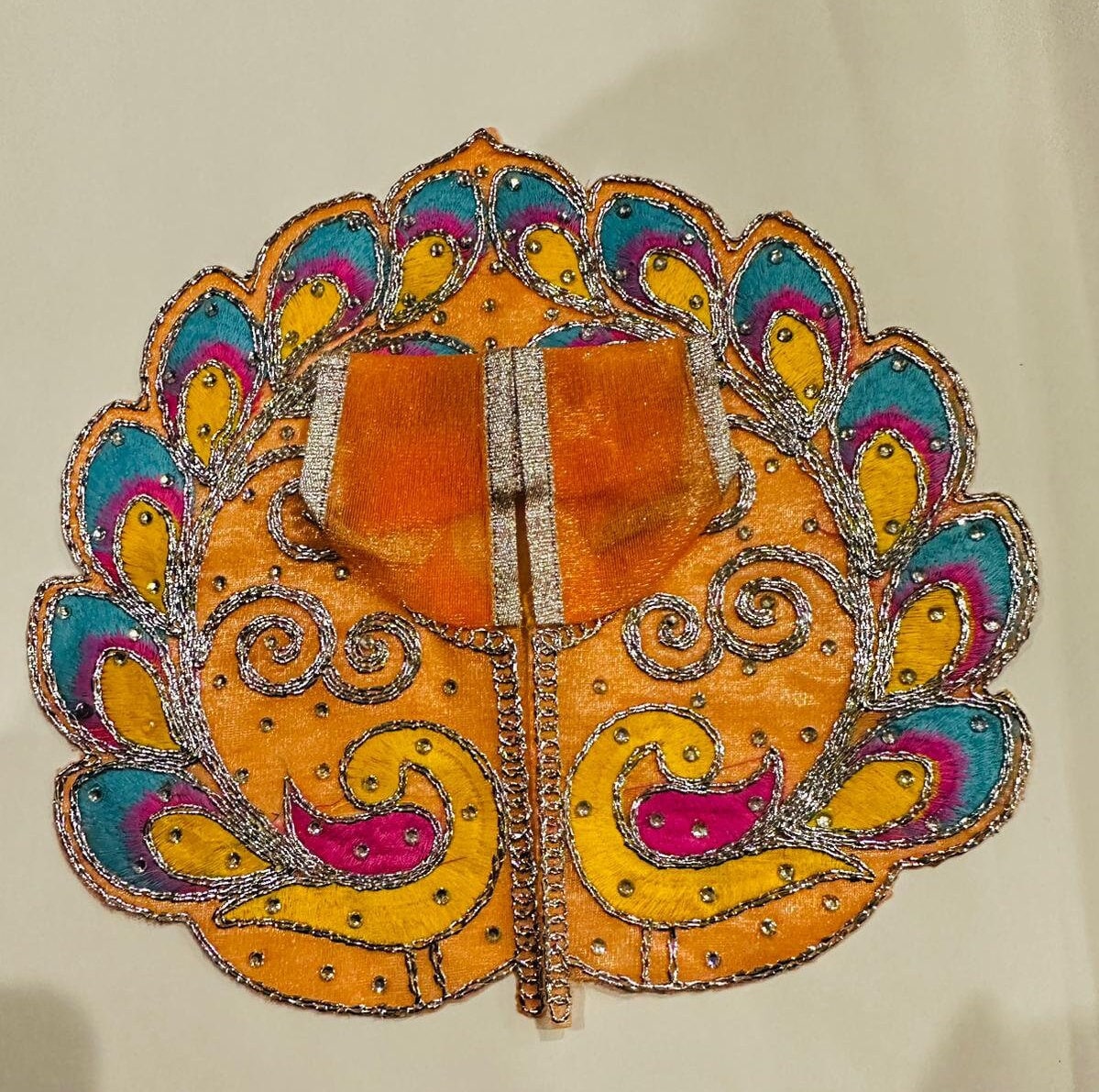 Beautiful kanhaji poshak. laddu gopal dress| Bal gopal dress,radha krishna,laddu gopal clothes,Thakurji|10 inch Diameter|Janmashtami Dress