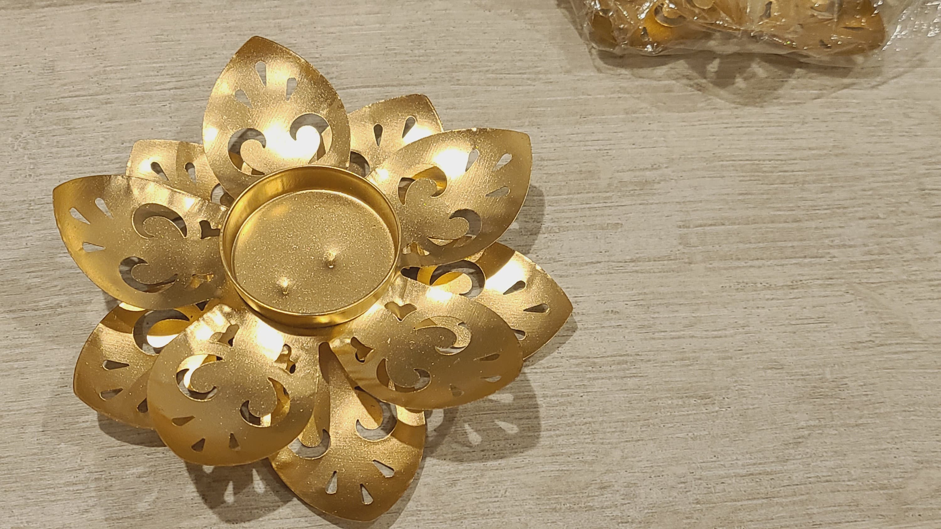 Festive Metal Tealight Holder|Rangoli Carved Candle holder for Home Entryway Door Decor, Indian Diwali Party Decor, Wedding Event Decoration