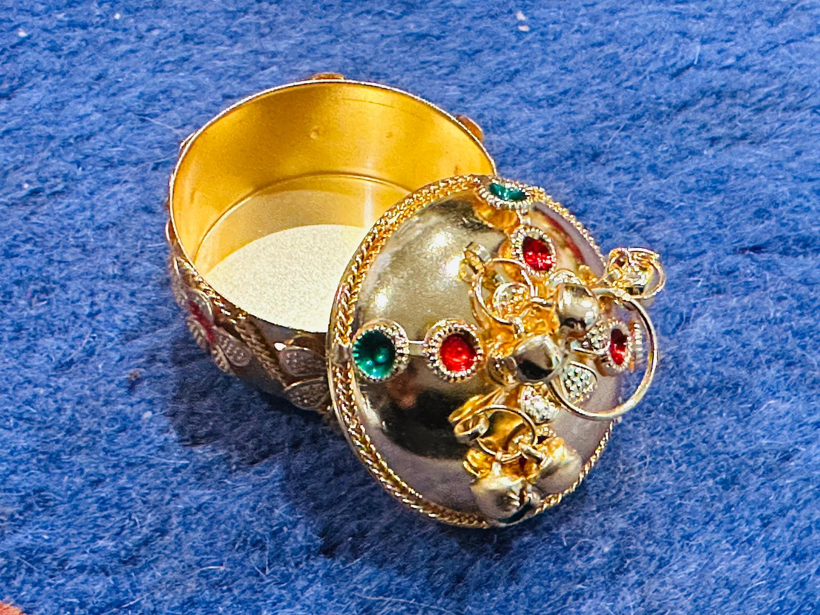 Metal Meenakari KumKum Dibbi| Decorated Metal Box for KumKum, Chandan, Sindur Metal KumKum Holder| Coin box | Gift Box for Wedding Favor