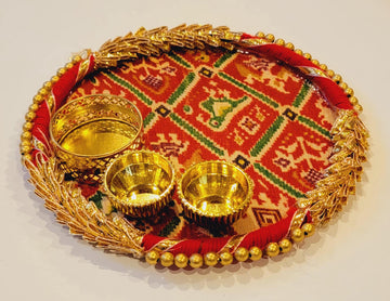 Pearls & Petals| Haldi kumkum Platter|Puja Favors|Roli Chawal Holder|Gifts|Tamboolam|Mehendi Favor|Roli Chawal Platter|Return GiftNavrathri