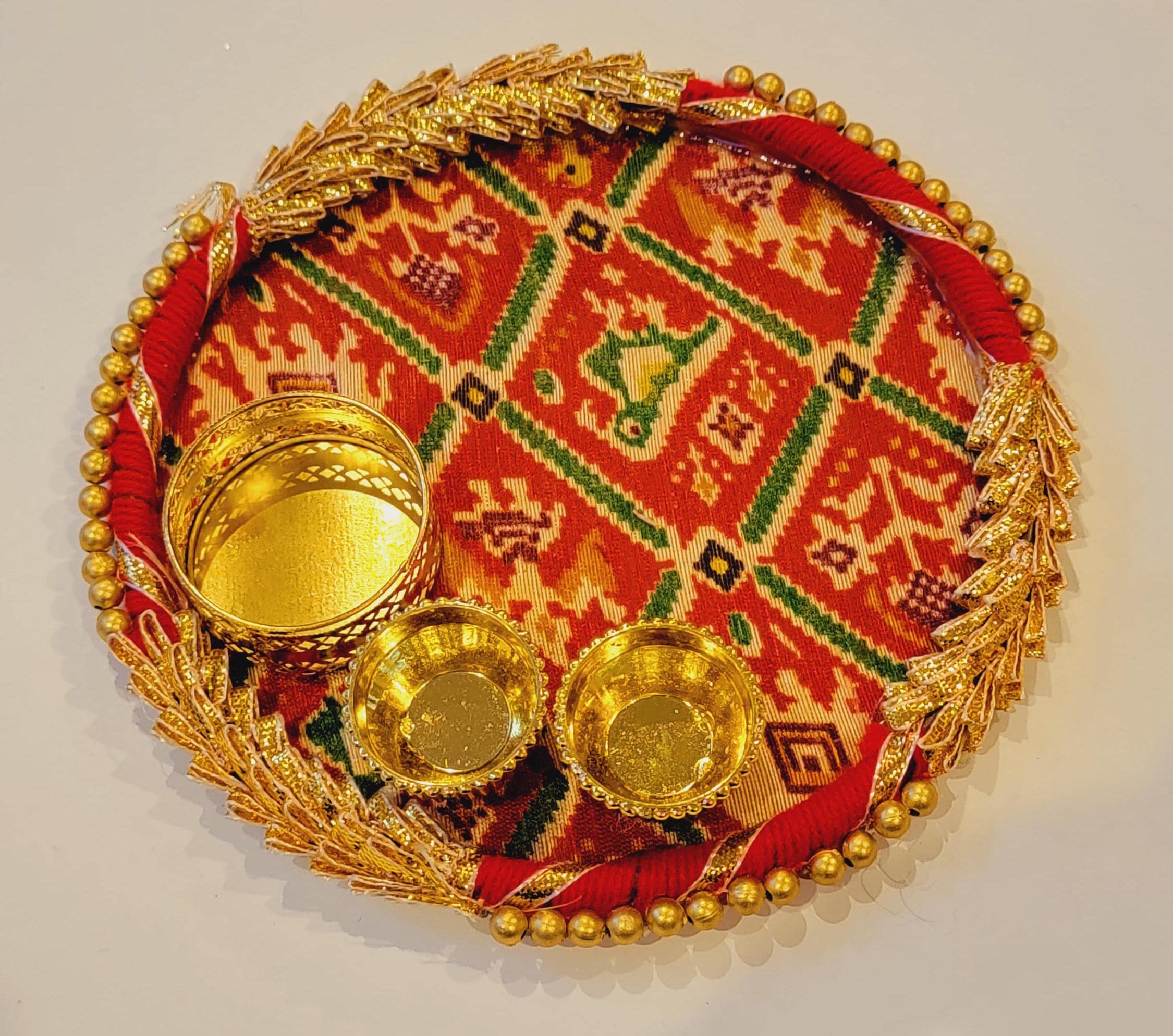 Pearls & Petals| Haldi kumkum Platter|Puja Favors|Roli Chawal Holder|Gifts|Tamboolam|Mehendi Favor|Roli Chawal Platter|Return GiftNavrathri