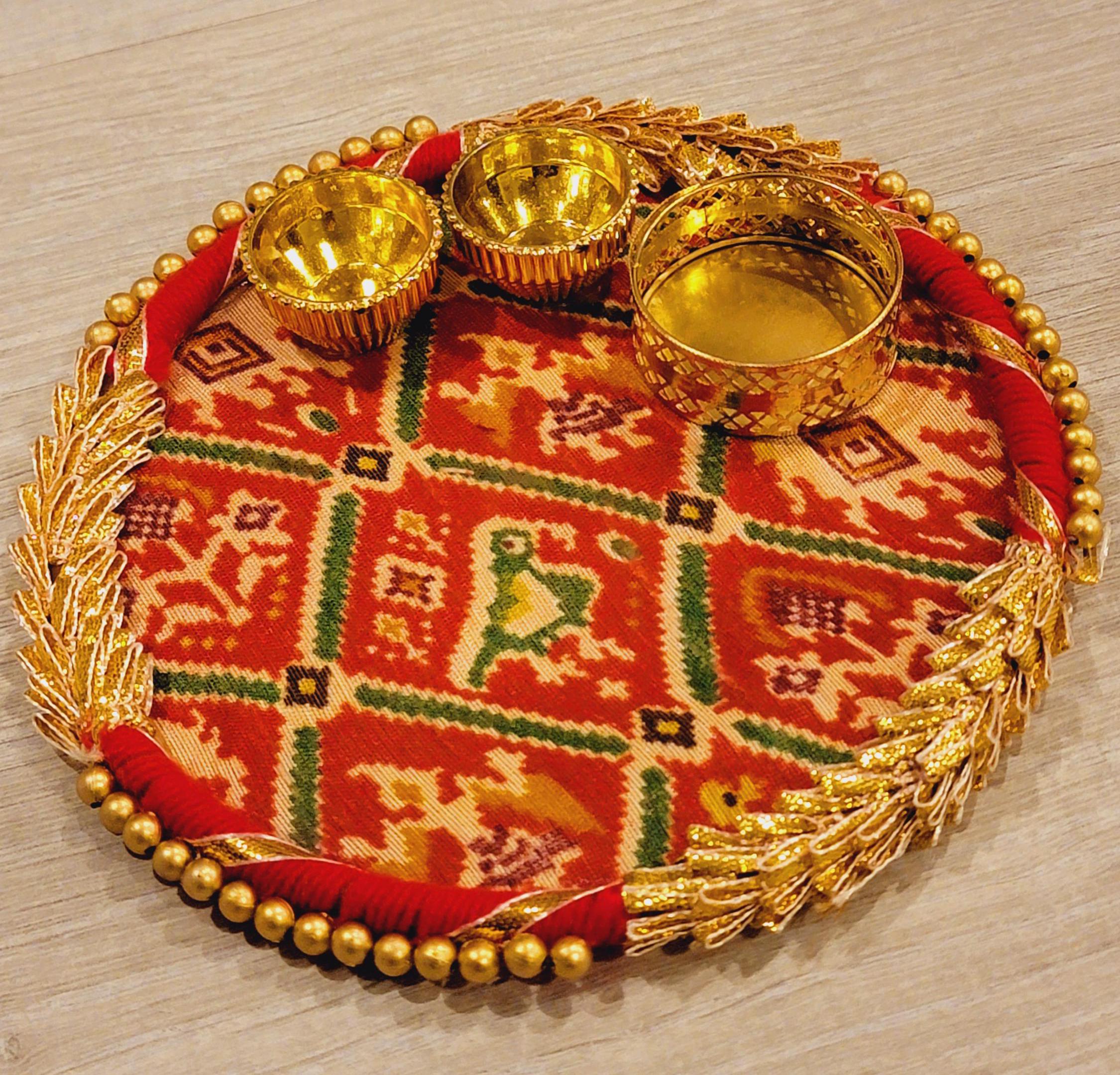 Pearls & Petals| Haldi kumkum Platter|Puja Favors|Roli Chawal Holder|Gifts|Tamboolam|Mehendi Favor|Roli Chawal Platter|Return GiftNavrathri