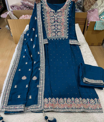 Fancy looking Kurti with Pant and Dupatta|Indian Ethnic wear|Festive Dress|Gift for her|Cotton Kurta|Women Dress