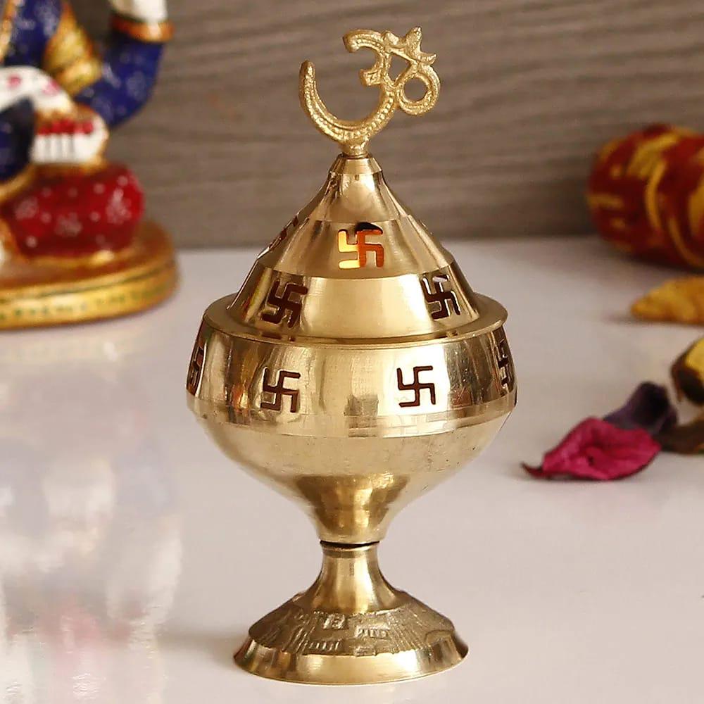 Akhand Jyot Diya with Lid: Classic Indian Oil Lamp in 6 Inch Size| Oil Diya with lid| Golden Diya Lamp Engraved Design Diya for Pooja